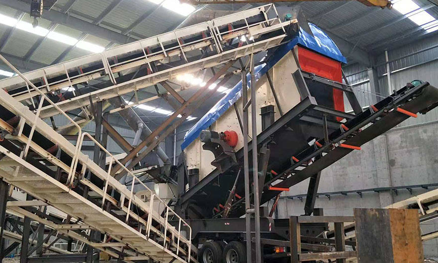 濟源封閉式移動制砂生產線現(xiàn)場