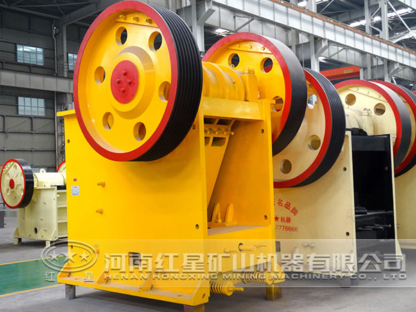 新型顎式破碎機(jī)特點(diǎn) 新型顎式破碎機(jī)特點(diǎn)