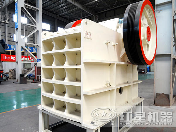 顎式破碎機 顎式破碎機