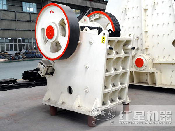 顎式破碎機 顎式破碎機