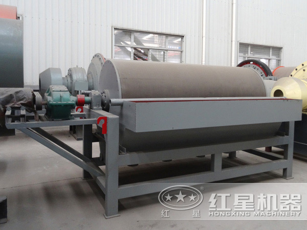 鉻鐵礦磁選機(jī)廠家 鉻鐵礦磁選機(jī)廠家