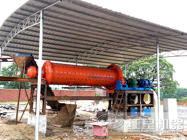 棒磨機生產(chǎn)現(xiàn)場圖