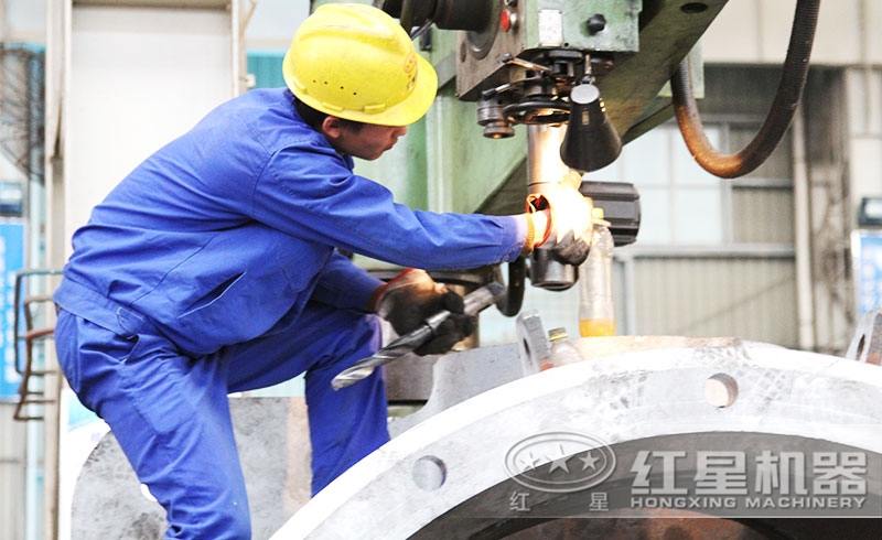 紅星設(shè)備生產(chǎn)車間 紅星設(shè)備生產(chǎn)車間