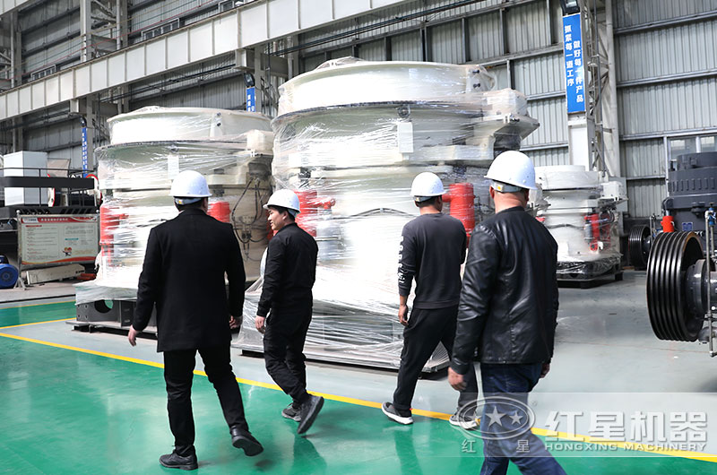 技術(shù)經(jīng)理接待來(lái)廠客戶(hù)