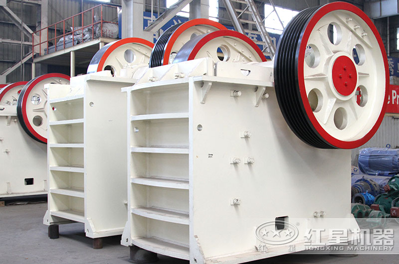 錘式破碎機(jī) 錘式破碎機(jī)