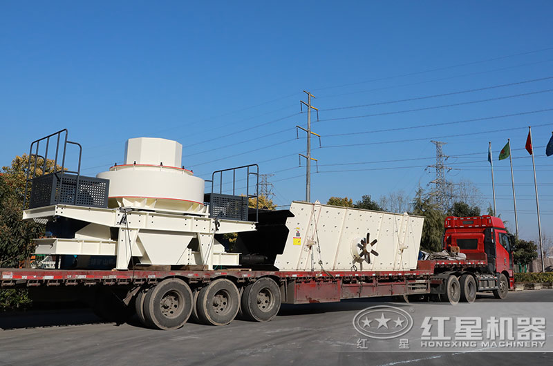 青石制砂機發貨現場 青石制砂機發貨現場