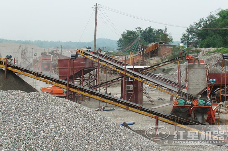 對(duì)輥機(jī)制砂加工客戶現(xiàn)場(chǎng)實(shí)拍 對(duì)輥機(jī)制砂加工客戶現(xiàn)場(chǎng)實(shí)拍